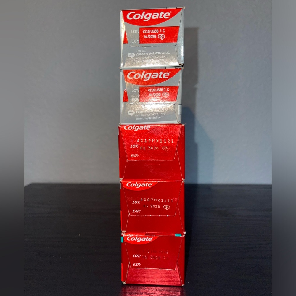 Colgate tooth paste - Picture 3 of 3